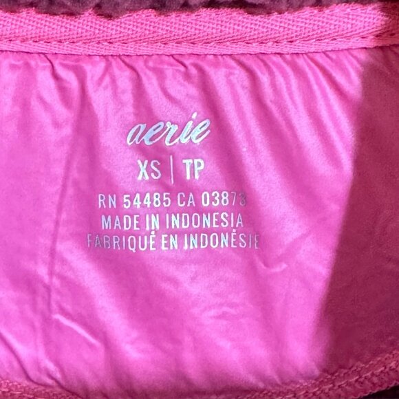 Aerie XS Half-Zip Sherpa Pullover Burgundy & Pink - Picture 5 of 8